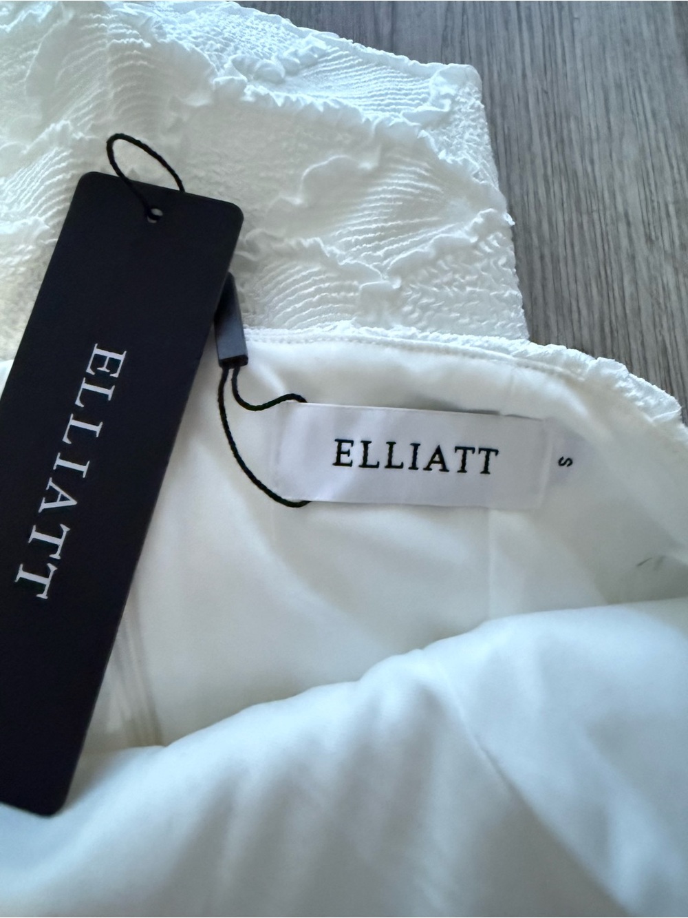 elliatt alexandra white lace halter neck maxi gown bridal dress size small NEW - Picture 9 of 13